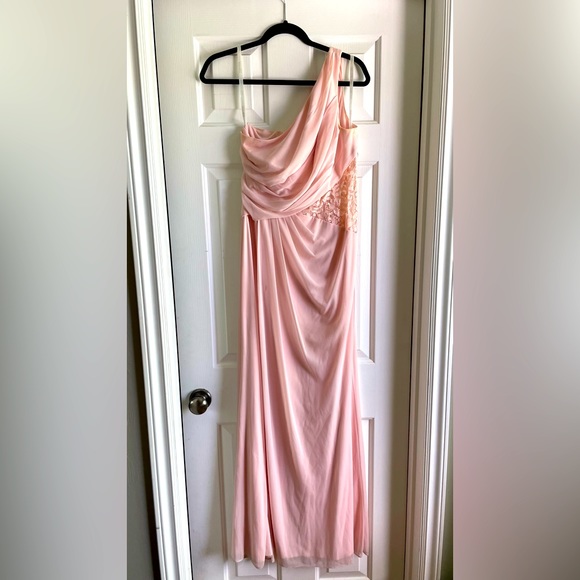 David’s Bridal Petal Bridesmaids Dress Size:10 - Picture 3 of 5